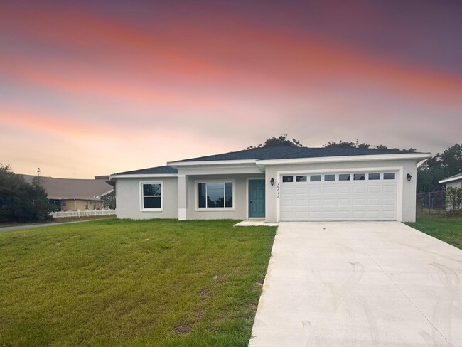 88 Fisher Way Course in Ocklawaha, FL - Building Photo - Building Photo