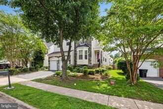 4843 Montega Dr in Woodbridge, VA - Building Photo - Building Photo