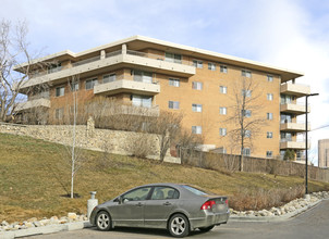 Palace Royale in Calgary, AB - Building Photo - Building Photo