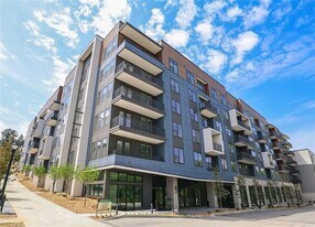 1330 Fairmont Ave NW in Atlanta, GA - Building Photo