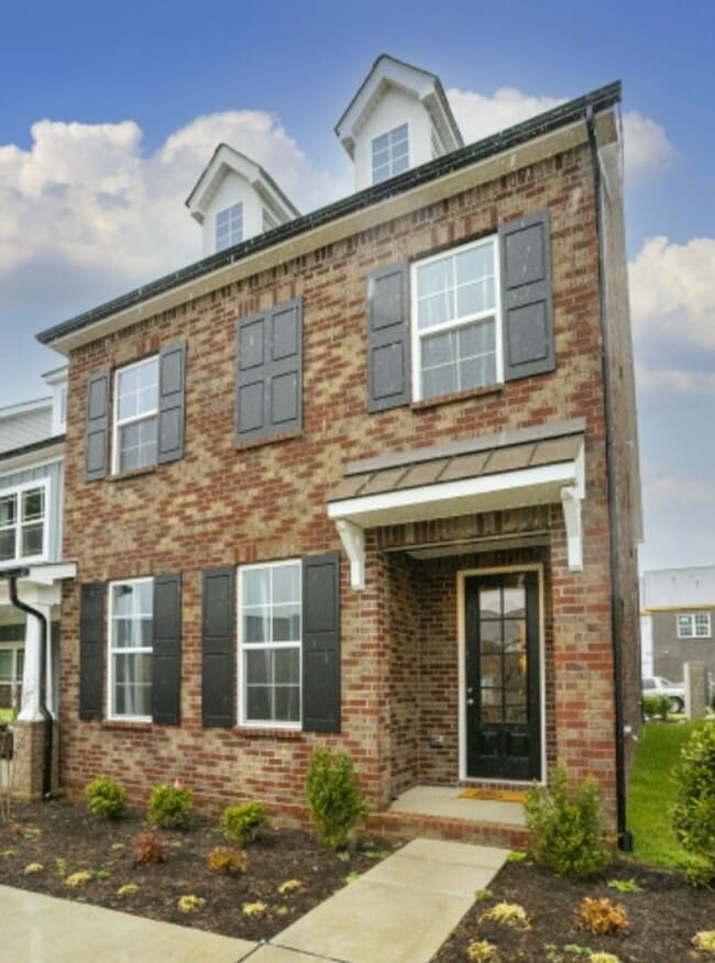 property at 422 Longstone Rd