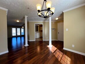 372 Bubble Creek Ct in Fayetteville, NC - Building Photo - Building Photo