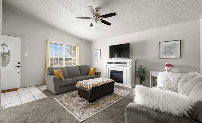 11934 Hearn Rd in Corpus Christi, TX - Building Photo - Building Photo