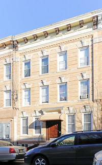 5907 Catalpa Ave in Ridgewood, NY - Building Photo - Building Photo