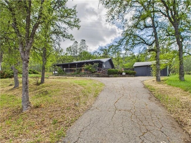 property at E. E Whitlock Rd