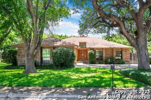 13722 Hunters Hawk in San Antonio, TX - Building Photo