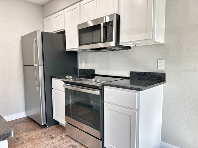 602 SW C St in Bentonville, AR - Building Photo - Building Photo