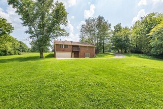 2798 Critz Ln in Thompson's Station, TN - Building Photo - Building Photo