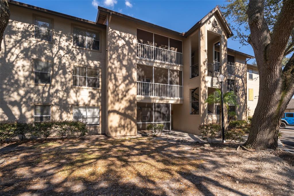 951 Salt Pond Pl in Altamonte Springs, FL - Building Photo