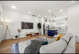 2902 Rosalie St in Houston, TX - Building Photo - Building Photo