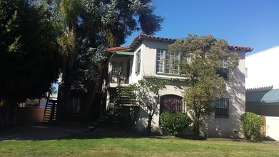1233 S Bedford St in Los Angeles, CA - Building Photo - Building Photo