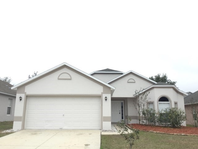 property at 1072 Bluegrass Dr
