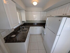 816 NE 4th St in Fort Lauderdale, FL - Building Photo - Building Photo