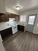 Hidden Valley Apartments (DCP Venture 4 LLC) in Davisburg, MI - Building Photo - Interior Photo