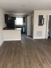 159 Juniper Loop-Unit -1 in Ocala, FL - Foto de edificio - Building Photo