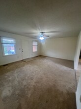 50 Brookside Dr in Hendersonville, NC - Building Photo - Building Photo