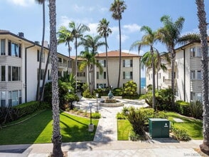 220 Coast Blvd in San Diego, CA - Building Photo - Building Photo