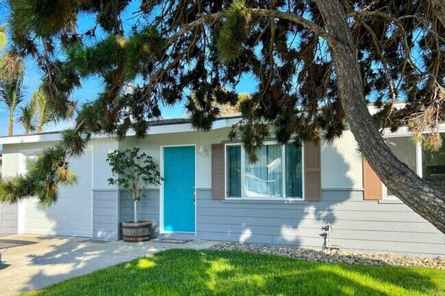 property at 511 Sunset Dr