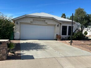 2652 N Sericin Cir in Mesa, AZ - Building Photo - Building Photo