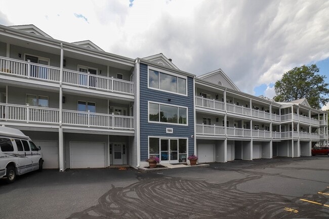 property at 190 S Quinsigamond Ave