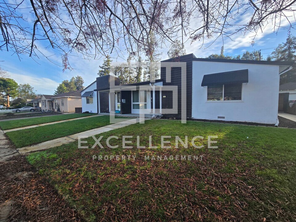 692 N Daniel Way in San Jose, CA - Building Photo