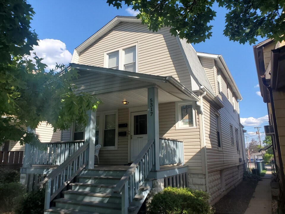 5317 N Manila Ave in Chicago, IL - Building Photo