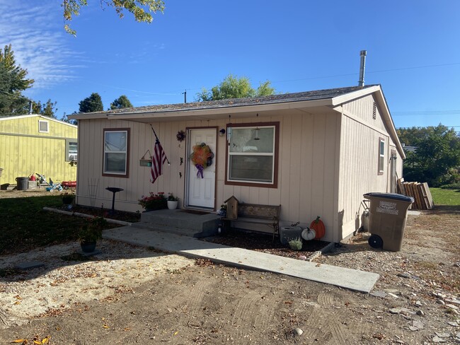 142 Nielsen Ln in Emmett, ID - Building Photo - Building Photo