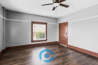 2203 Broadway in San Diego, CA - Building Photo - Building Photo