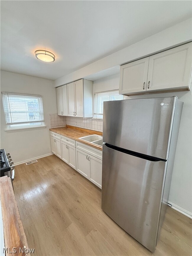 53 Sector Dr in Bedford, OH - Building Photo - Building Photo