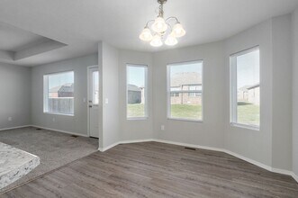 419 W Barcelona St in Republic, MO - Building Photo - Building Photo