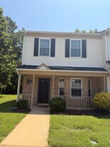 301 Wrought Iron Bend in Yorktown, VA - Building Photo