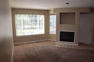 2502 Timberwood Dr in Fort Collins, CO - Building Photo - Building Photo