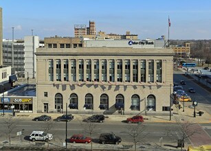 The Navarre in South Bend, IN - Building Photo - Building Photo