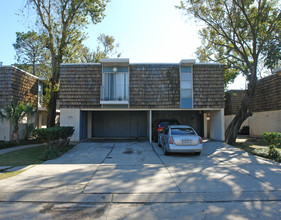 216 Walnut St in Metairie, LA - Foto de edificio - Building Photo