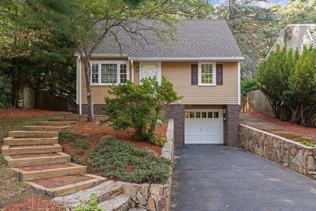 property at 36 Delmar Ave