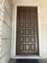 8210 Bent Tree Rd in Austin, TX - Building Photo - Building Photo