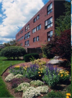 Cocheco Park Apartments in Dover, NH - Building Photo - Building Photo