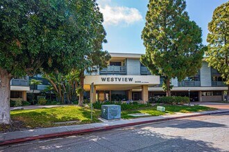 3098 Rue D’Orleans in San Diego, CA - Building Photo - Building Photo