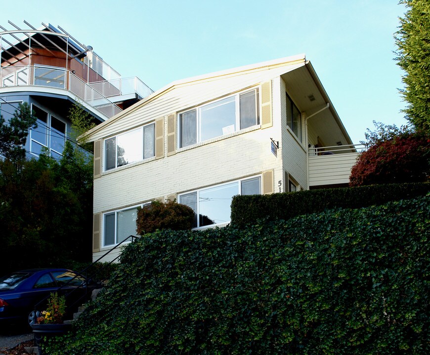512 Galer St in Seattle, WA - Foto de edificio