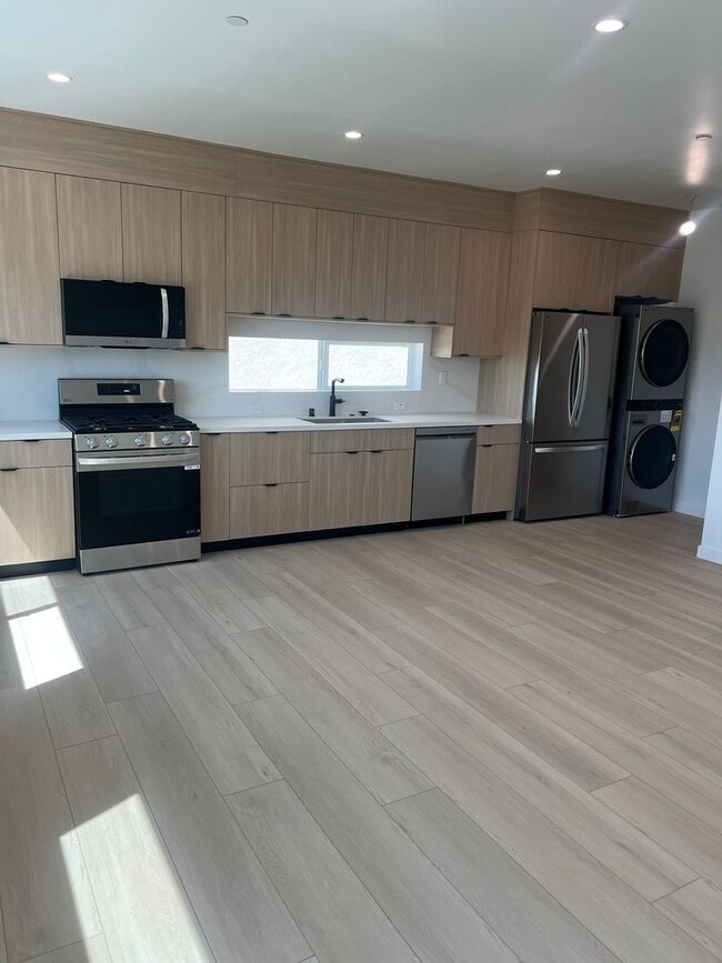 property at 6406 Riverton Ave