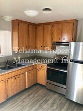 1260 Luning St in Red Bluff, CA - Building Photo - Building Photo