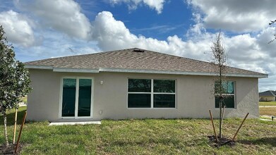 3530 NE 21st Ave in Cape Coral, FL - Building Photo - Building Photo