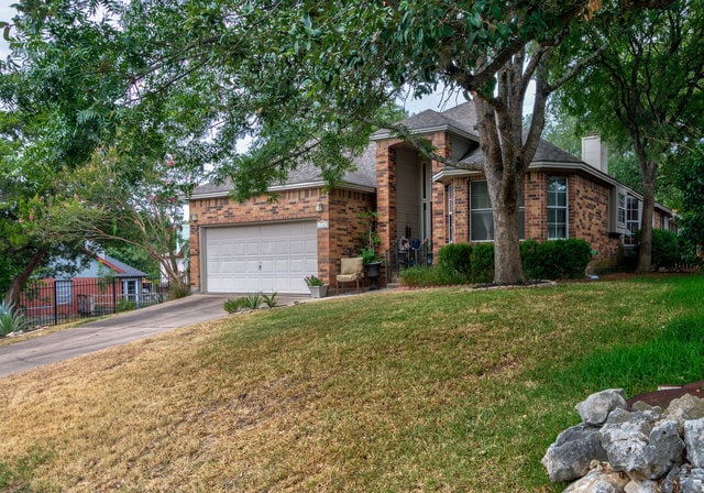10904 Grapevine Ln