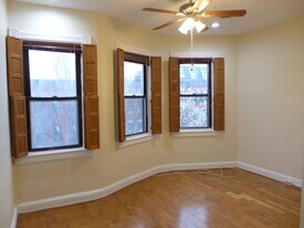 1719 Saint Paul St, Unit 3 in Baltimore, MD - Building Photo