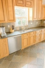 4760 4th Ave N in St. Petersburg, FL - Building Photo - Building Photo