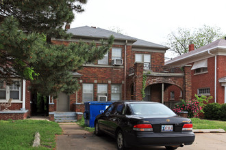 Lincoln Terrace 5-Plex in Oklahoma City, OK - Building Photo - Building Photo