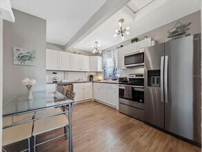 3801 1st Ave S in St. Petersburg, FL - Building Photo - Building Photo