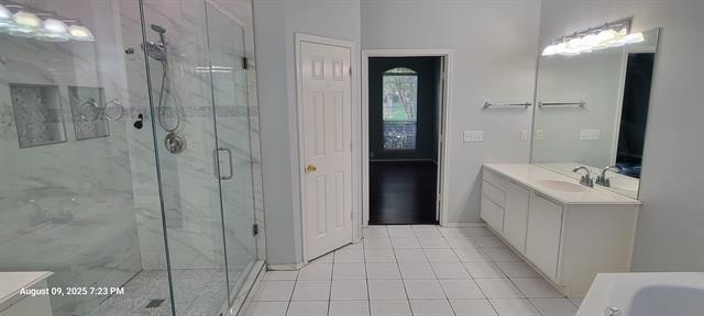 property at 2328 Hunters Run Dr