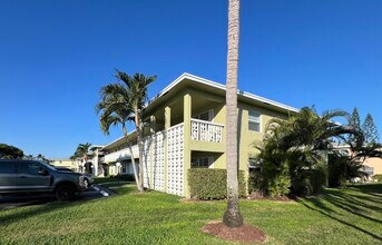 1150 Boxwood Dr in Delray Beach, FL - Building Photo - Building Photo