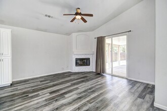 953 Portside Cir in Roseville, CA - Building Photo - Building Photo